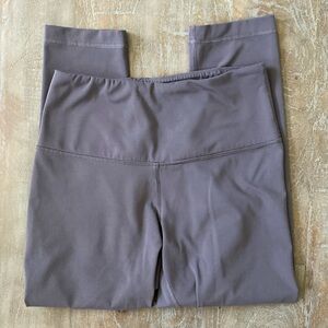 Yogalicious Purple High Waisted Cropped Leggings Size Small